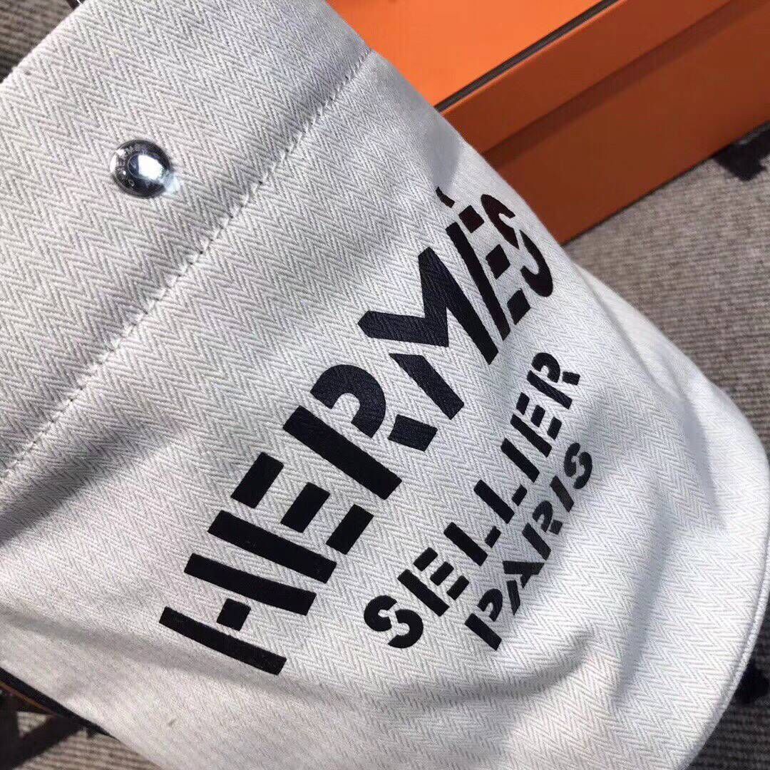 Hermes H Sac De Pansage Canvas HS18237 White Hermes H Sac De Pansage Canvas HS18237 White
