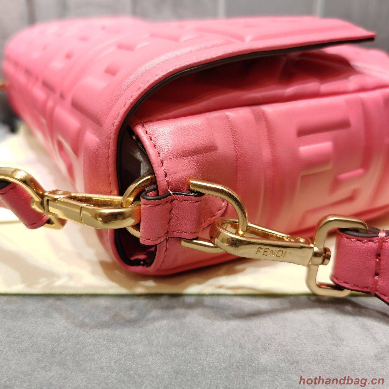 FENDI BAGUETTE Shoulder Bag 8BS017 rose FENDI BAGUETTE Shoulder Bag 8BS017 rose