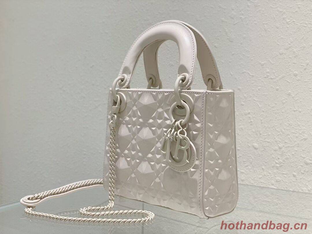 MINI LADY DIOR BAG Cannage Calfskin C2815 white MINI LADY DIOR BAG Cannage Calfskin C2815 white