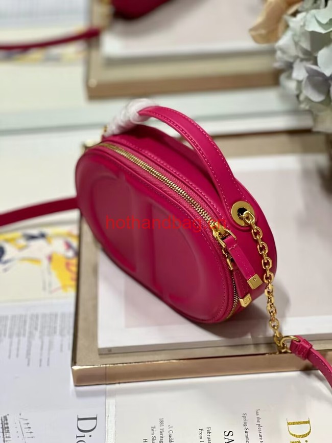 CD SIGNATURE OVAL CAMERA BAG Rani Pink Calfskin with Embossed CD Signature S2201UMFV CD SIGNATURE OVAL CAMERA BAG Rani Pink Calfskin with Embossed CD Signature S2201UMFV