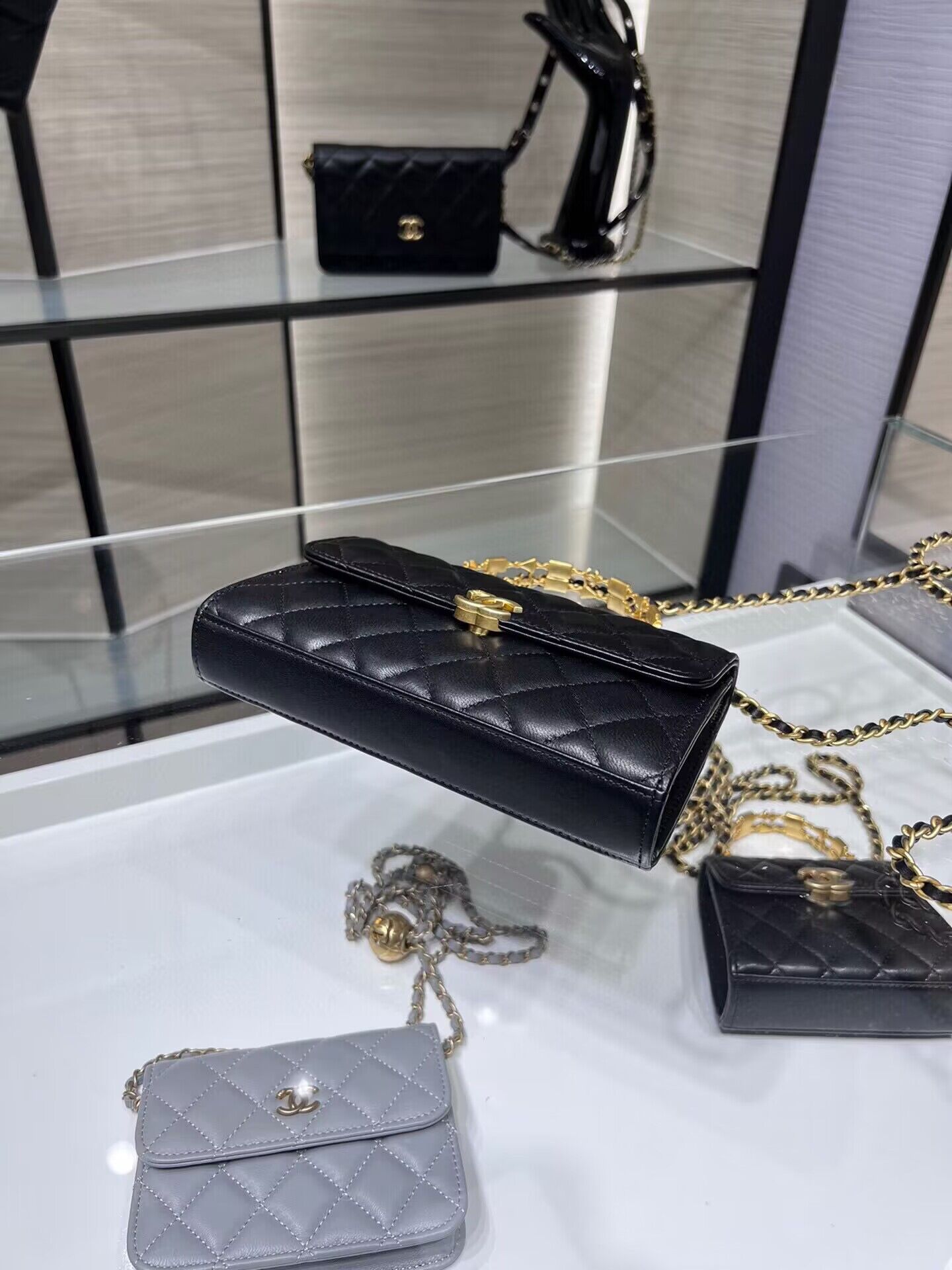 CHANEL 22B Kelly Top Handle Bag AP2946Y Black CHANEL 22B Kelly Top Handle Bag AP2946Y Black