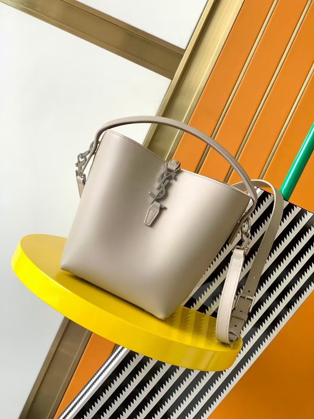 SAINT LAURENT LE 37 SMALL IN SHINY LEATHER 7490362 SEASALT SAINT LAURENT LE 37 SMALL IN SHINY LEATHER 7490362 SEASALT