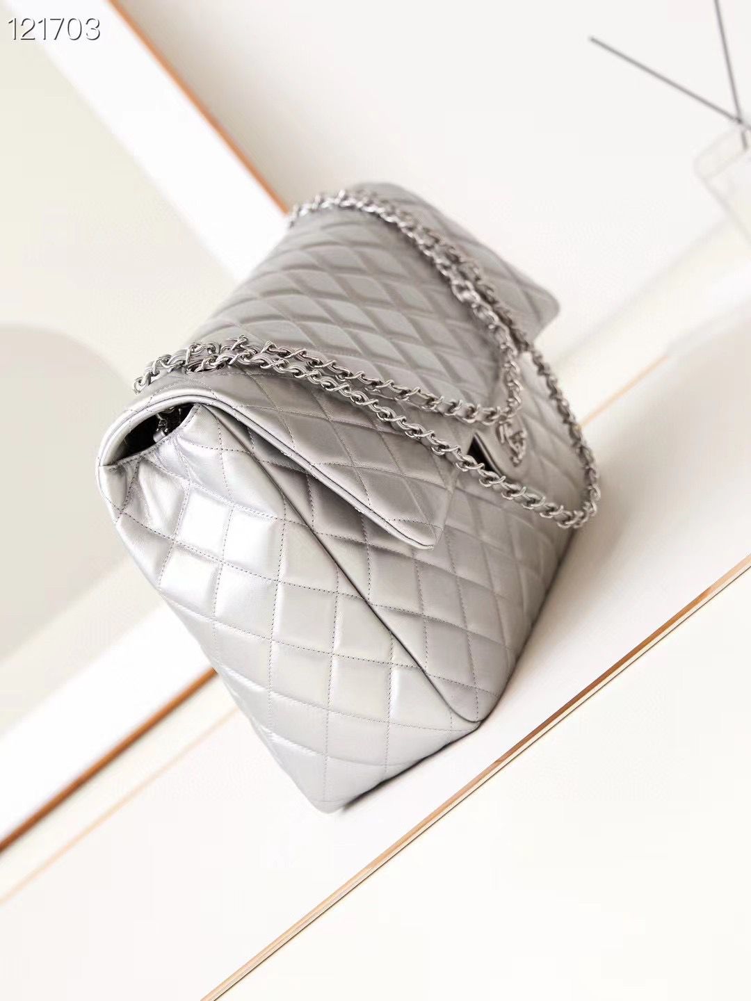 Chanel LARGE 2.55 HANDBAG AS4661 Silver Chanel LARGE 2.55 HANDBAG AS4661 Silver