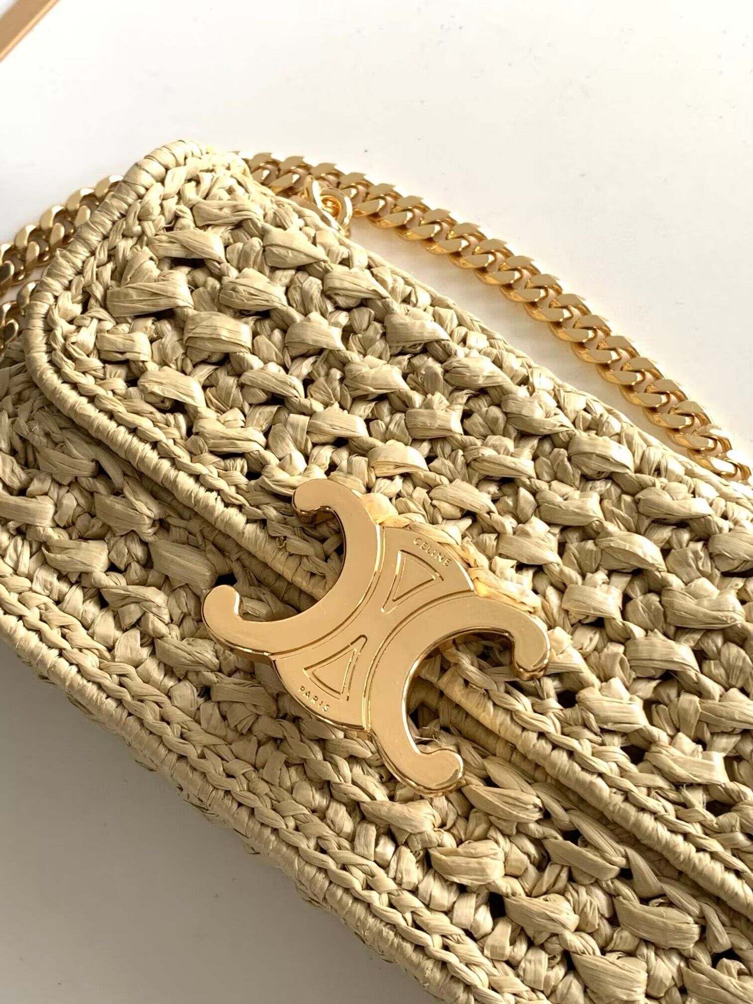 CELINE Chain Claude IN Raffia Plein Soleil Bag 197993 CELINE Chain Claude IN Raffia Plein Soleil Bag 197993