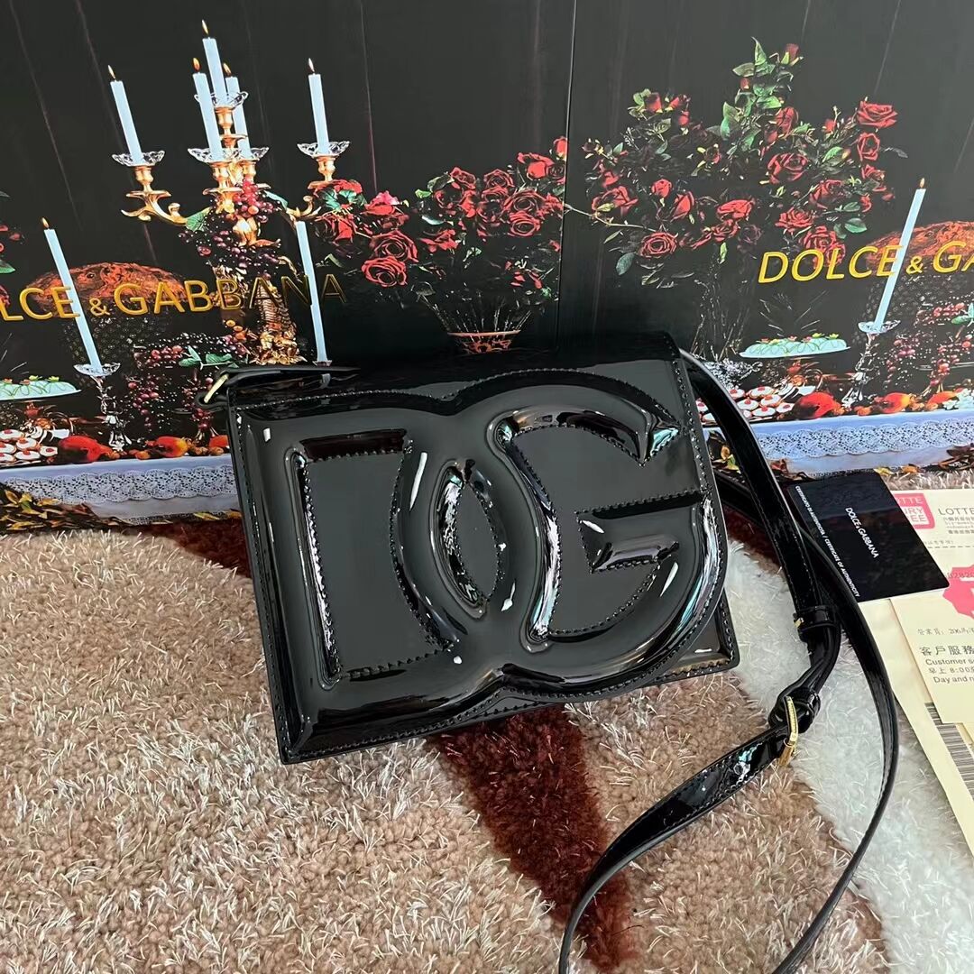 Dolce & Gabbana Patent leather Shoulder Bag G6551 black Dolce & Gabbana Patent leather Shoulder Bag G6551 black