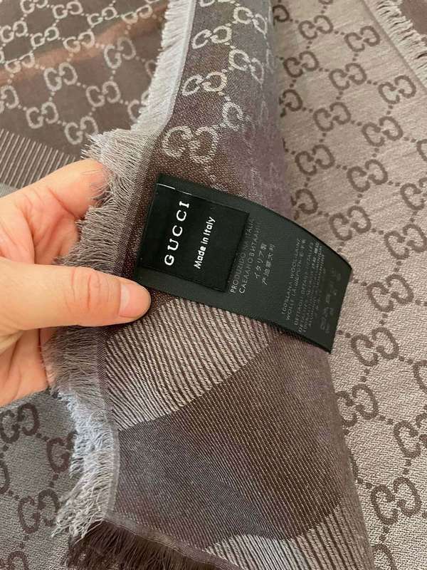 Gucci Scarf GUC00388 Gucci Scarf GUC00388