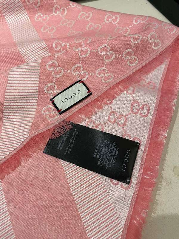 Gucci Scarf GUC00389 Gucci Scarf GUC00389