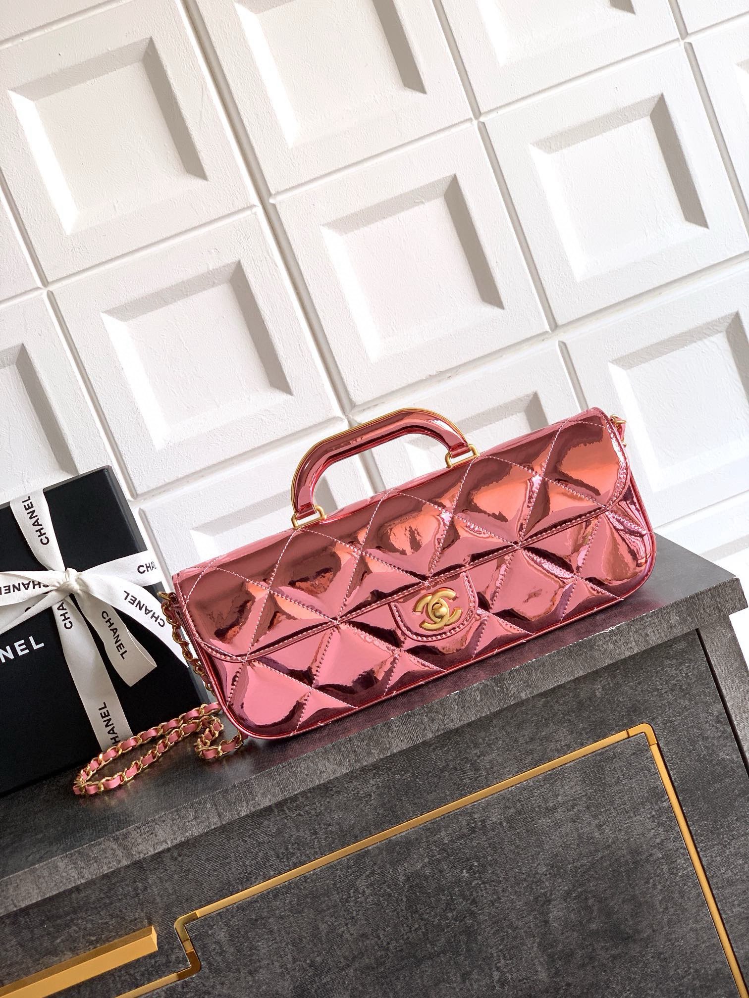Chanel 25K Original Patent Leather Top Handle Bag A6321 Pink