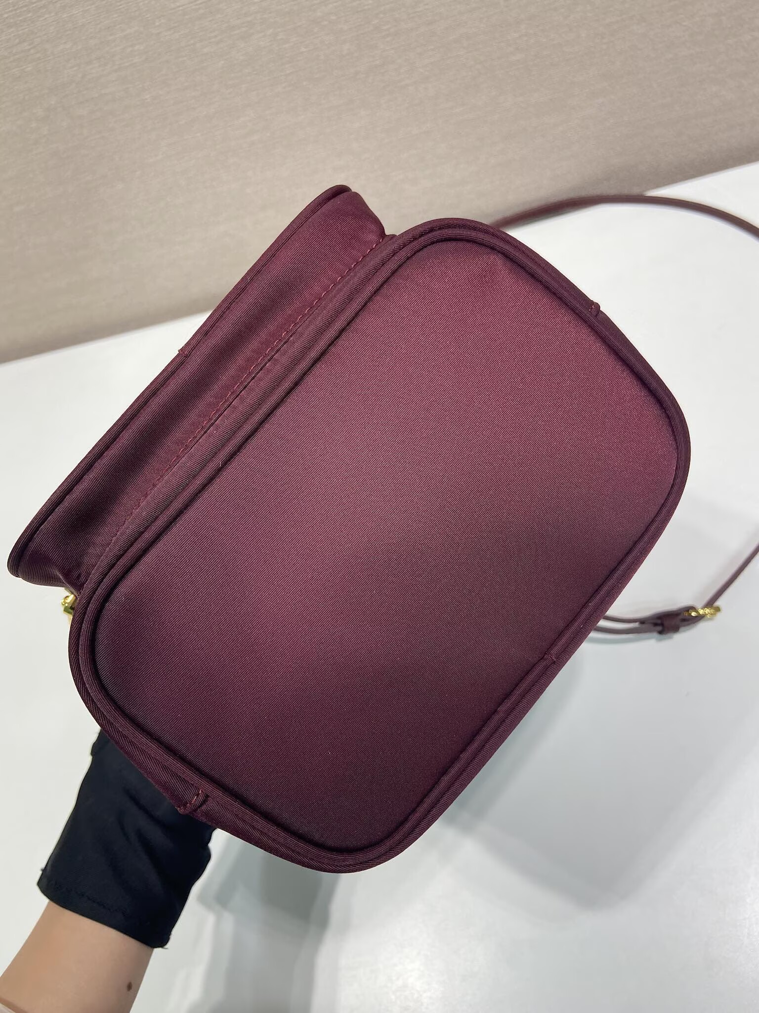Prada Re-Edition nylon Tote bag 81166 Burgundy Prada Re-Edition nylon Tote bag 81166 Burgundy